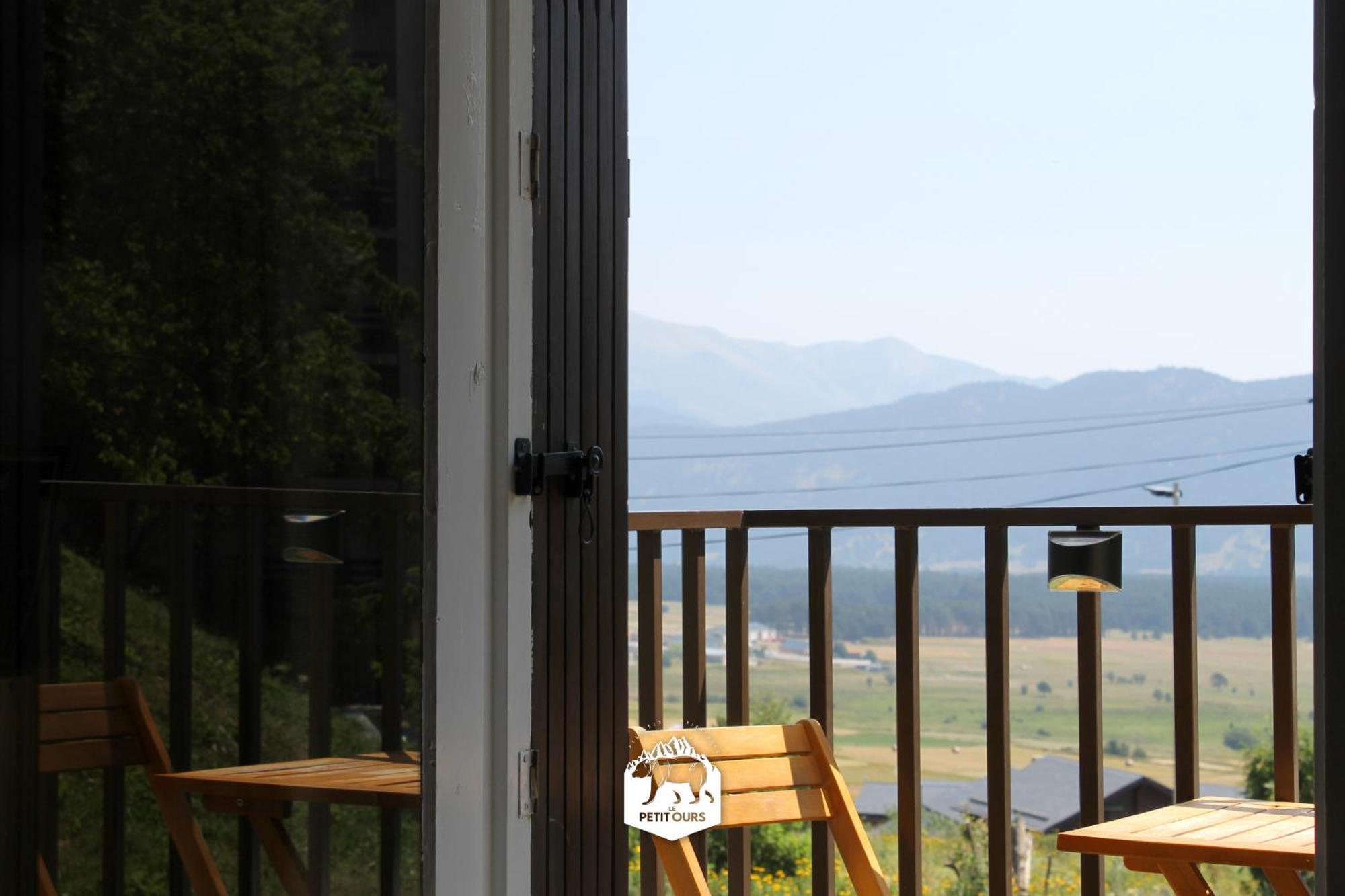 Le Petit Ours & Le Petit Cerf - Studios Vue Lac & Montagnes Les Angles  Buitenkant foto